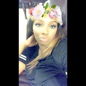 Meet your Posher, Cayla